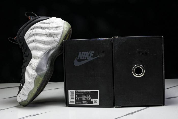 Nike Air Foamposite One Tekken 8 Jin Kazama HF6367-001
