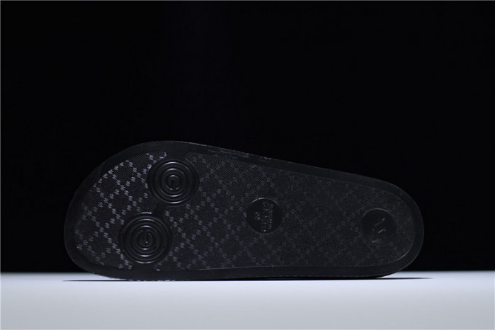 gc leather slide sandal with plaid bee