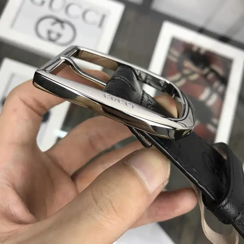 G*u*i s belte 1905bl0189