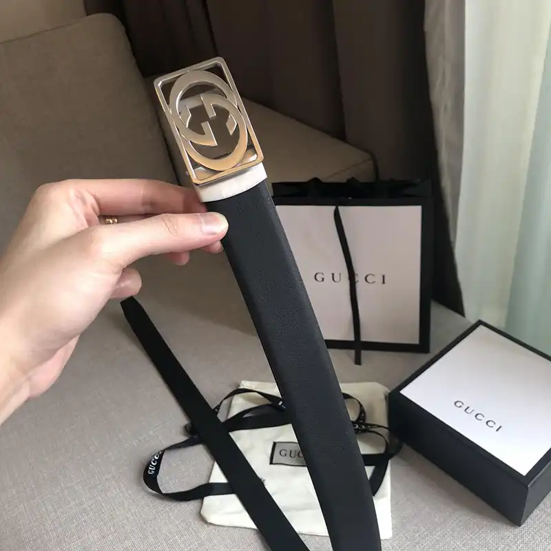 G*u*i s belte 1905bl0197