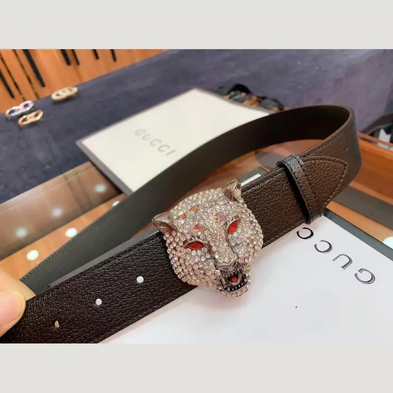 G*u*i s belte 1905bl0427