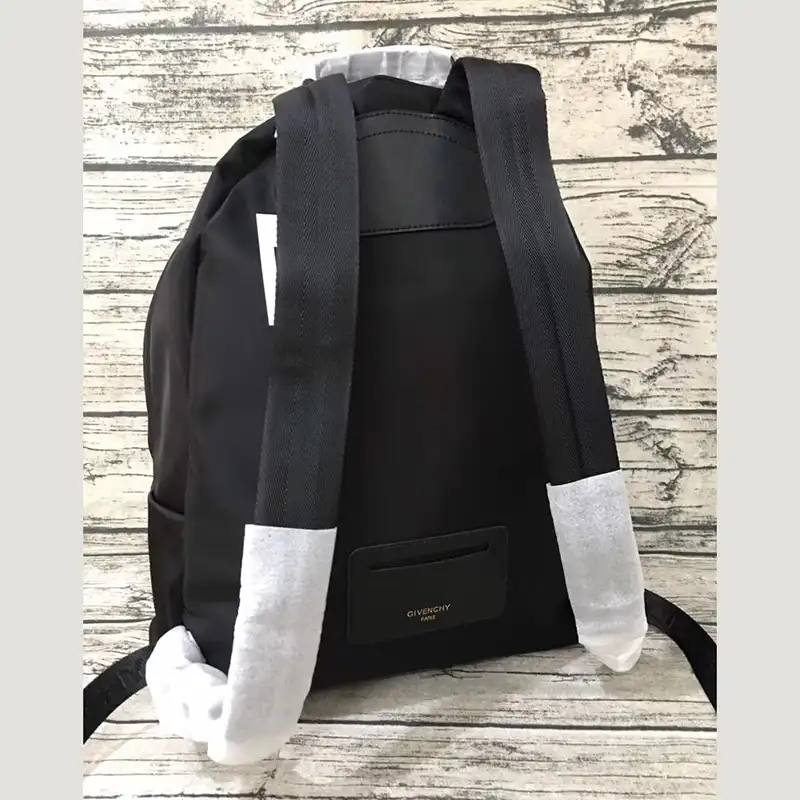 Givenchy Bags 1906BB0189