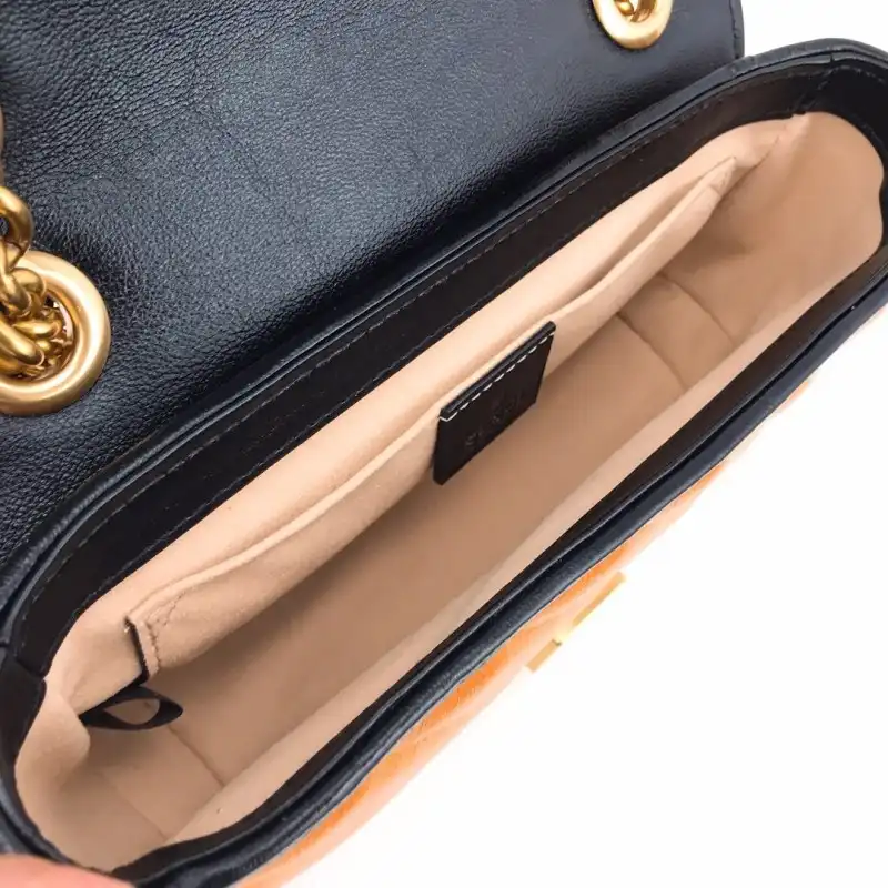 G*u*i bags 19b57g0015