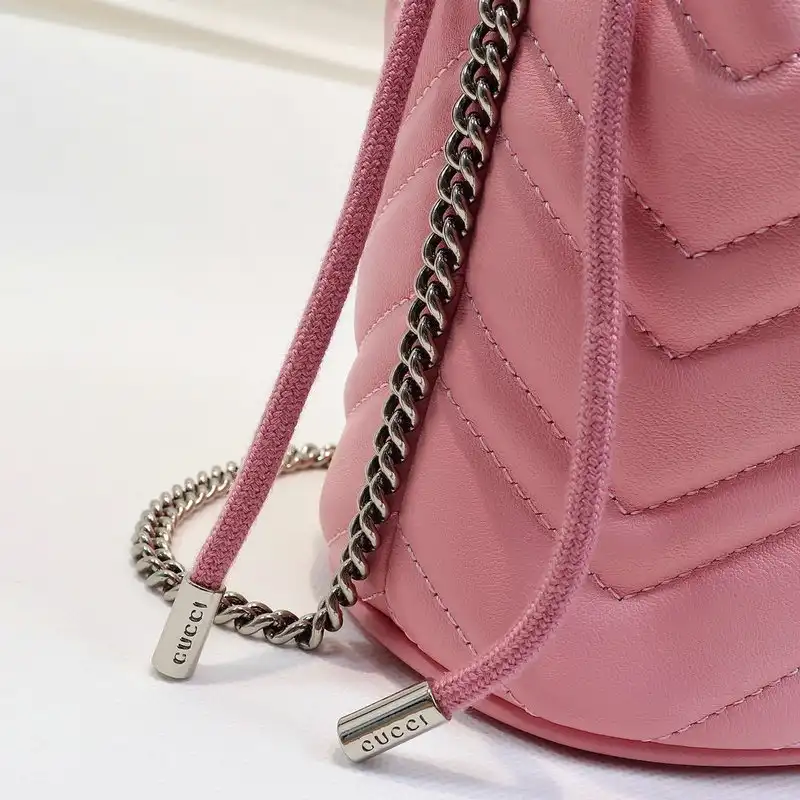 G*u*i bags 205b570024