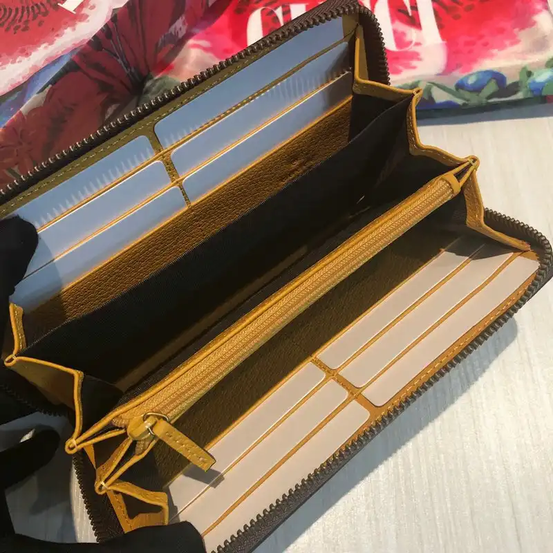 G*u*i bags 20guc0086