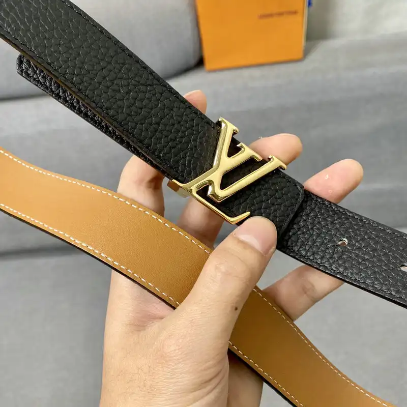 LV Belts 2102SH0056