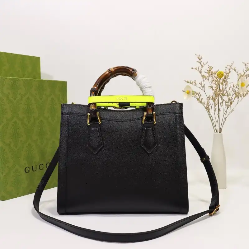 G*u*i s bags 2108dj0082