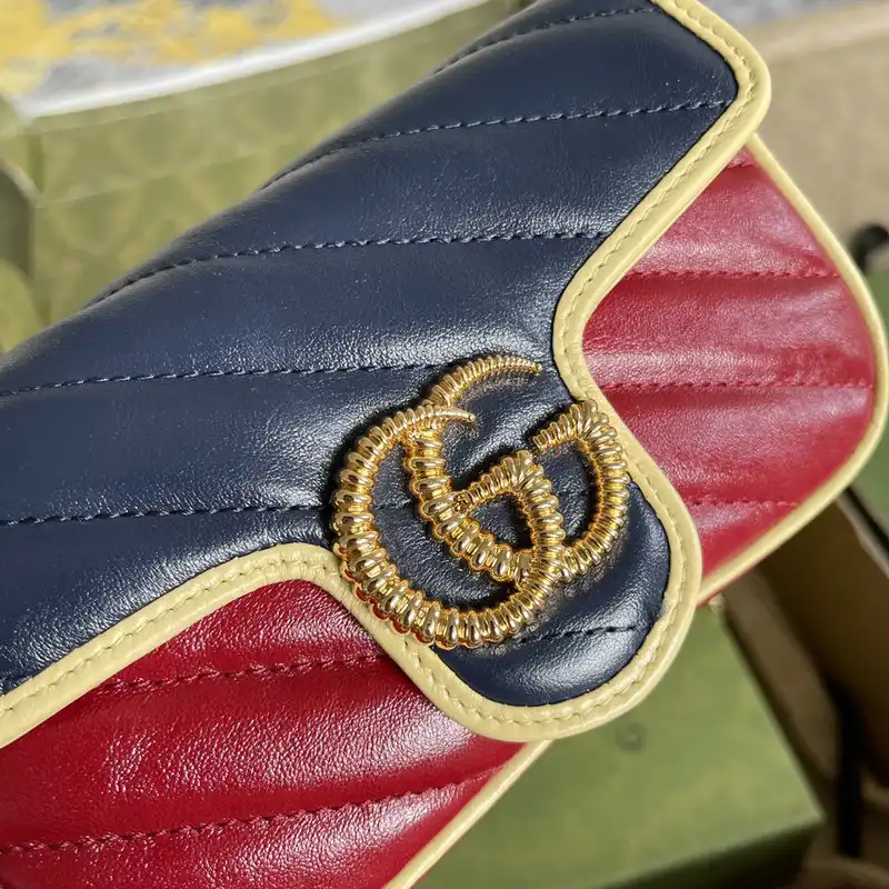 G*u*i bags 2109dj0046