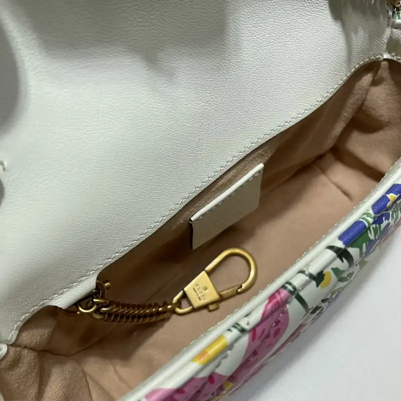 G*u*i bags 2111ya0008