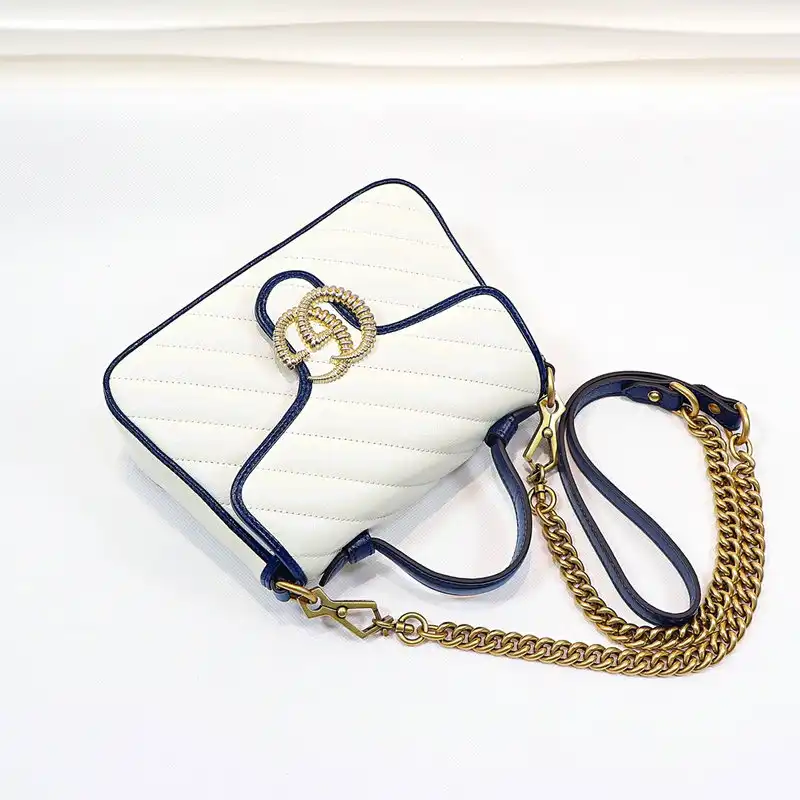 G*u*i bag 2112dj0002