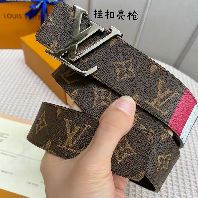LV Belts 2204XA0163