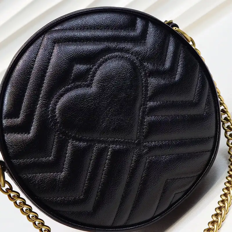 G*u*i bag 2206dj0026