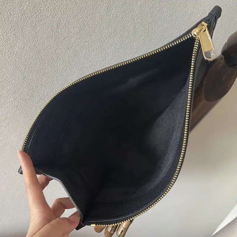 G*u*i bag 2207pj0016