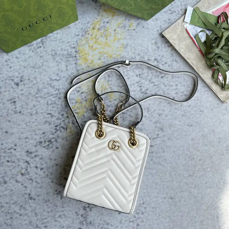 G*u*i bag 2209dj0038