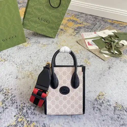 G*u*i bag 2212dj0035