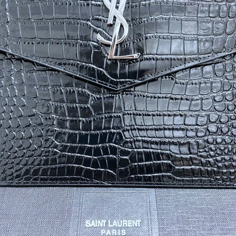 YSL Bag 2212HS0069
