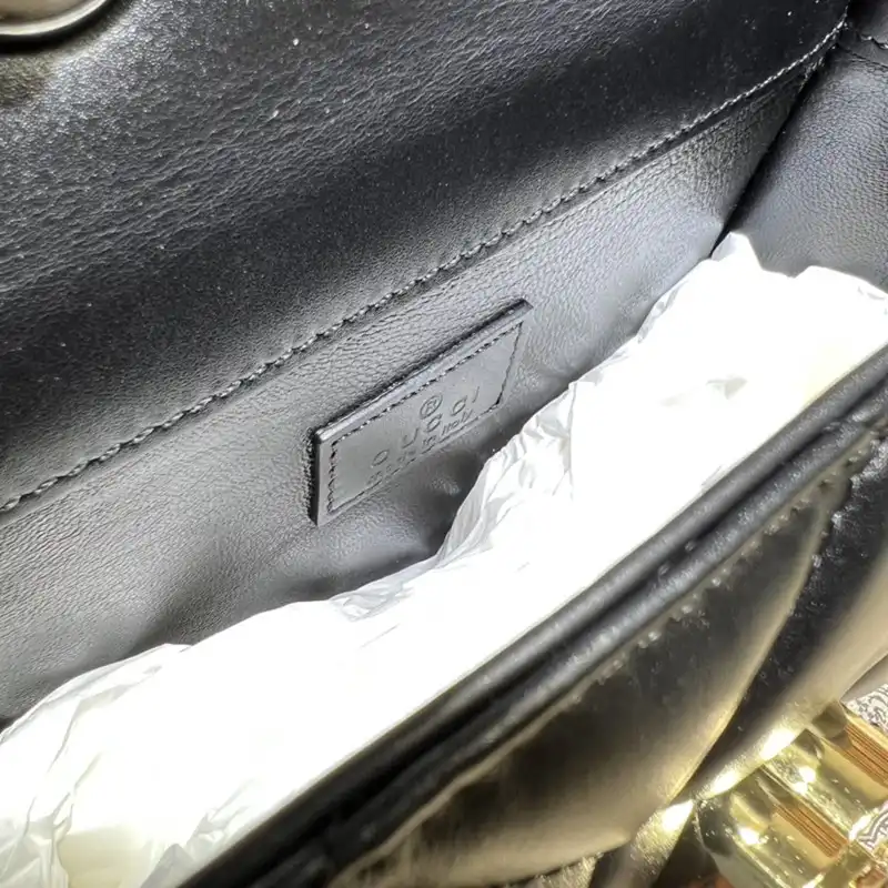 G*u*i bag 2304ya0083