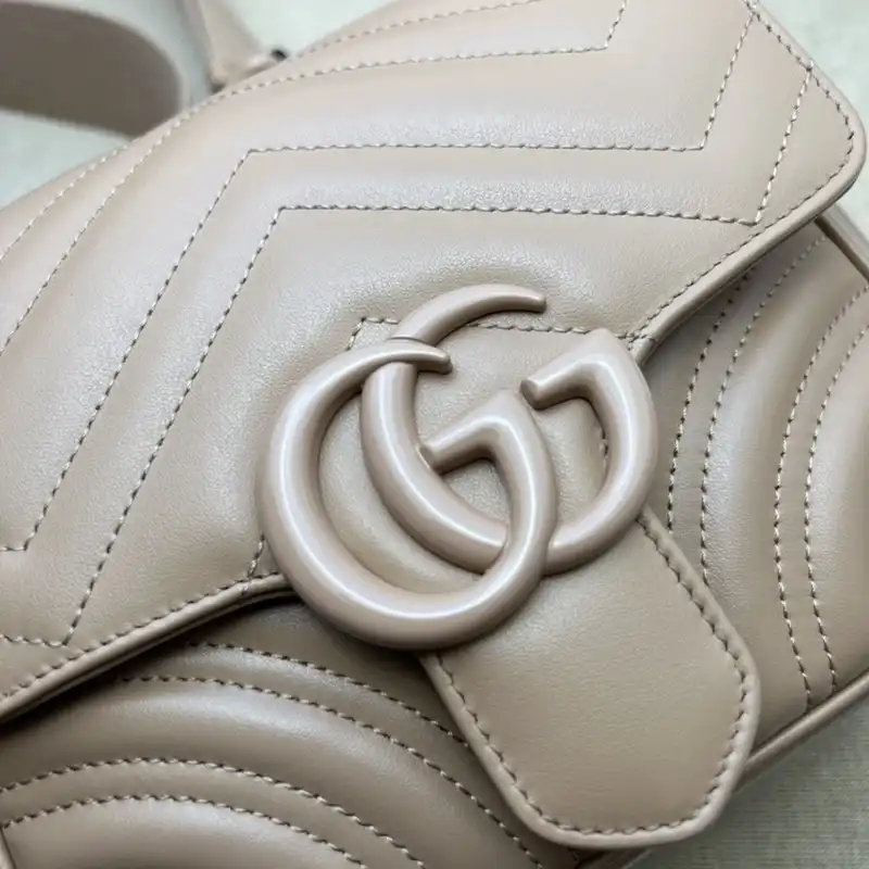 G*u*i bag 2304ya0095