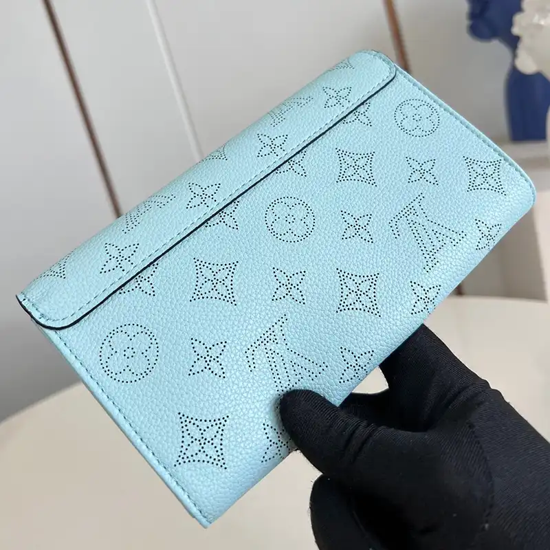 G*u*i bags 2407ya0015