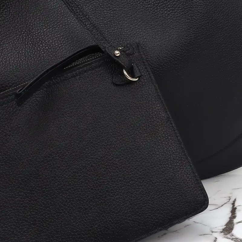 G*u*i bags 2411ya0188