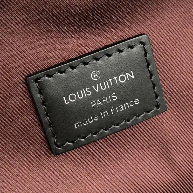 LV Bags 19T1L0692