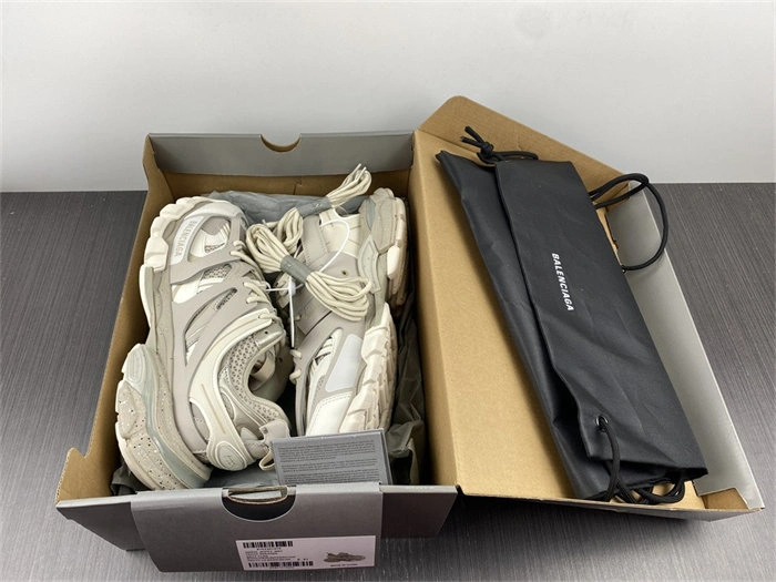 BLCG Track Recycled Sole Beige  542023 W3FE4 Contemporary 4459