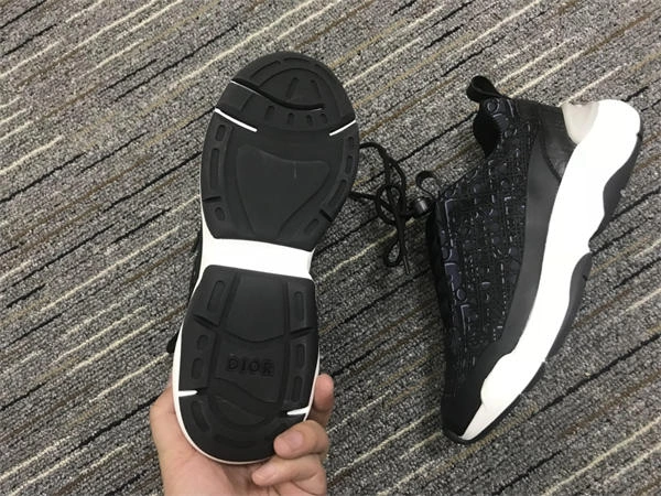 FreshLook Dior Sneaker 1254