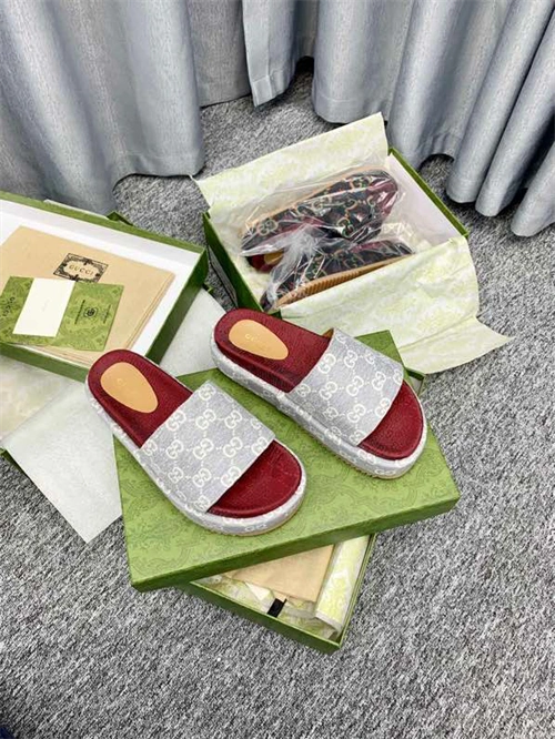 ZeroBulk Gocci Slipper 5767