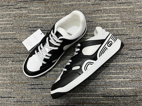 stylish G*u*i ace sneaker 109