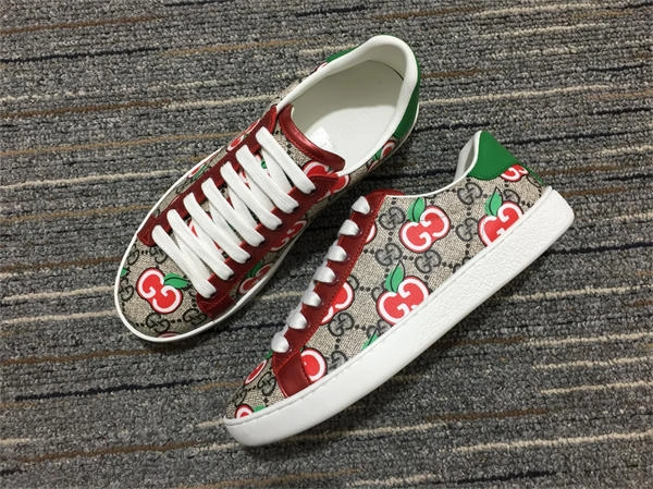 eyecatching G*u*i ace sneaker 145