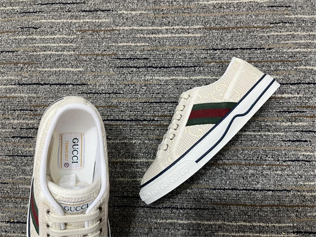 softtouch G*u*i signature slip-on sneaker 297