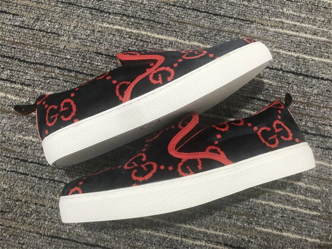 youthful G*u*i signature slip-on sneaker 295