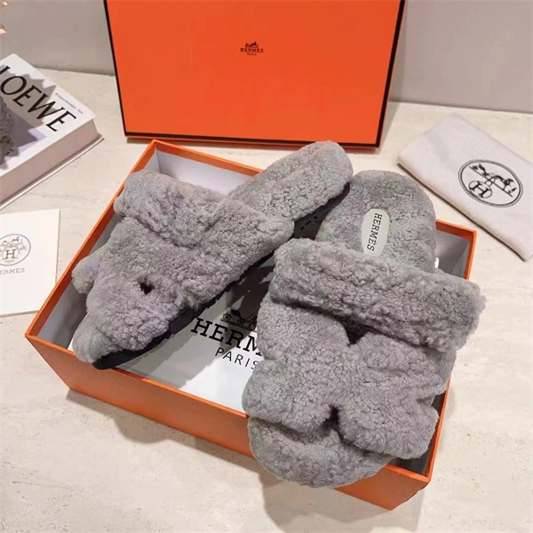 Efficient H Slipper 2380