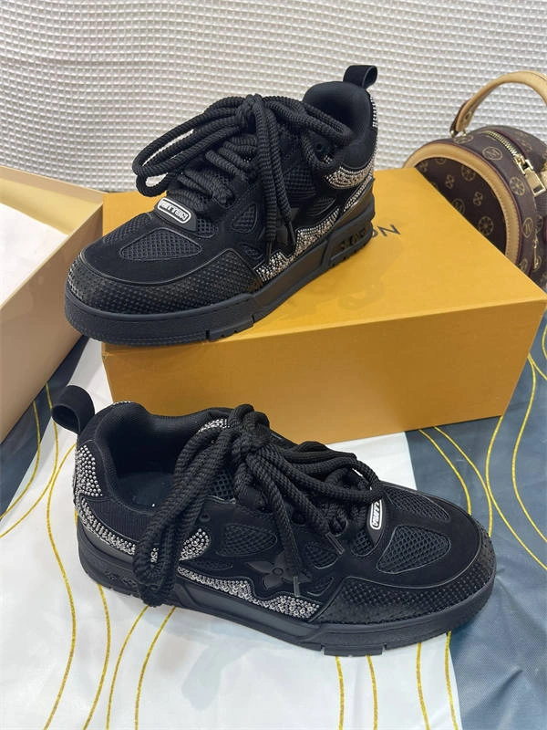 LV WellDesigned 1753