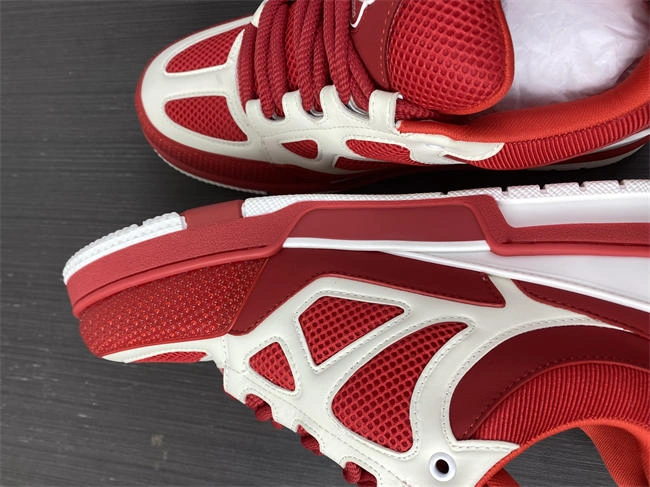 Modern Louis Vuitton 1749