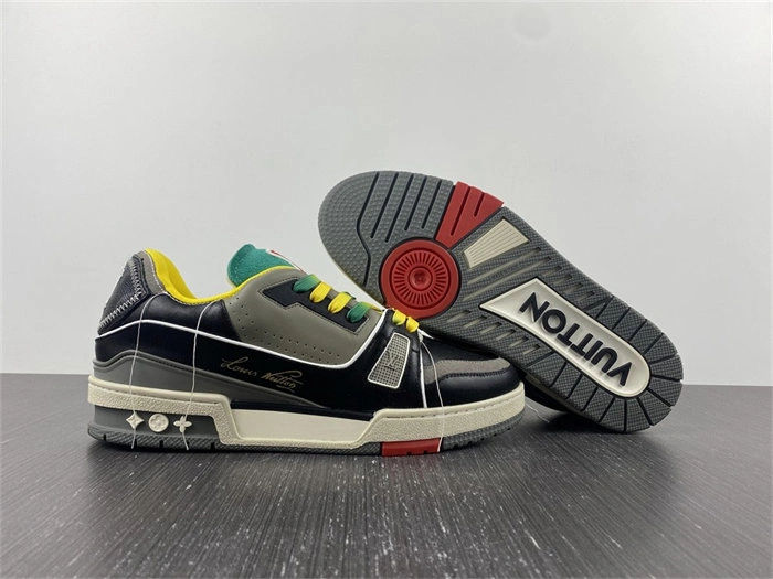 ModernLook Luis Vitton Trainer Green SS21 1A8QA 2146