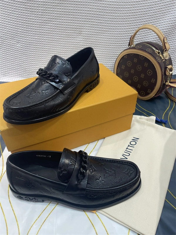 Trendsetting Lv Loafer 1929