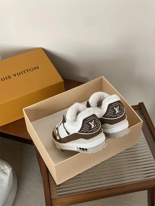 Lv Trainer Sneaker ZipUp 2040