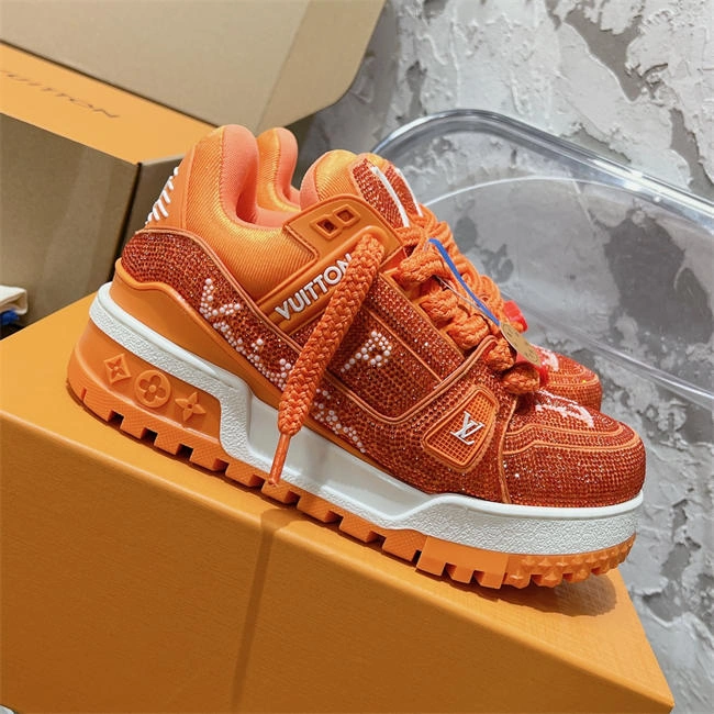 MoistureWicking Lv Trainer Sneaker 2074