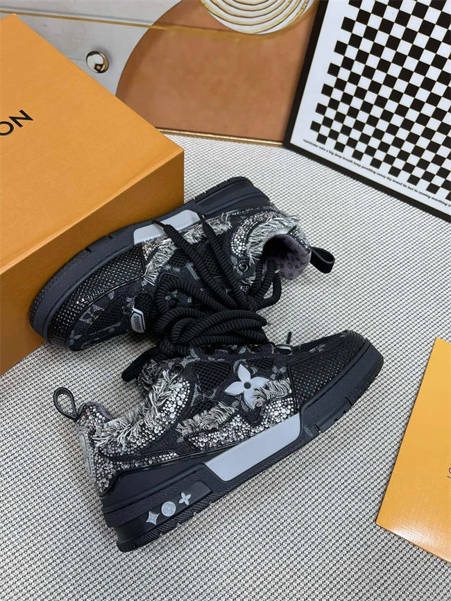 Versatile Lv Trainer Sneaker 2081