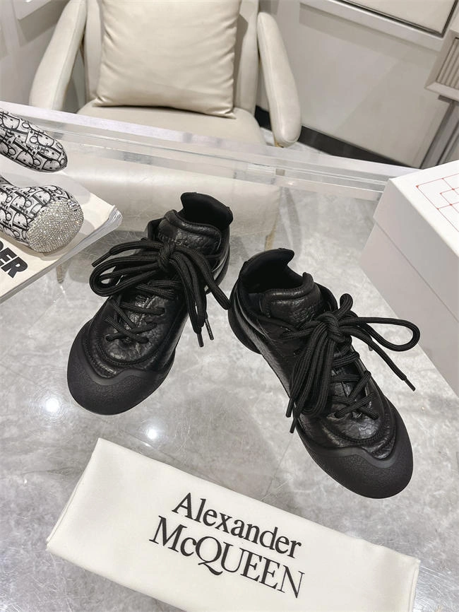 GoAnywhere McQueen Sneaker 2487