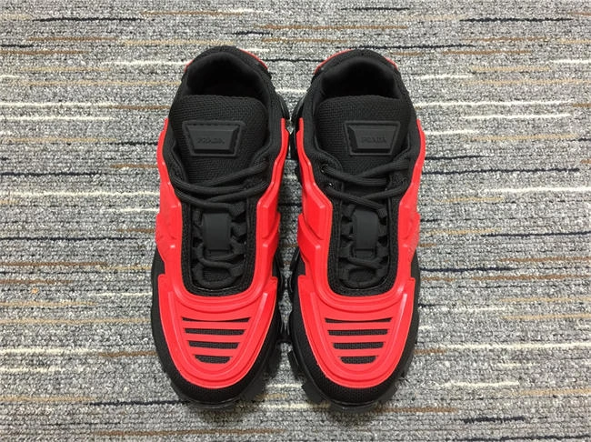 Prada Cloudbust Sneaker Versatile 3257