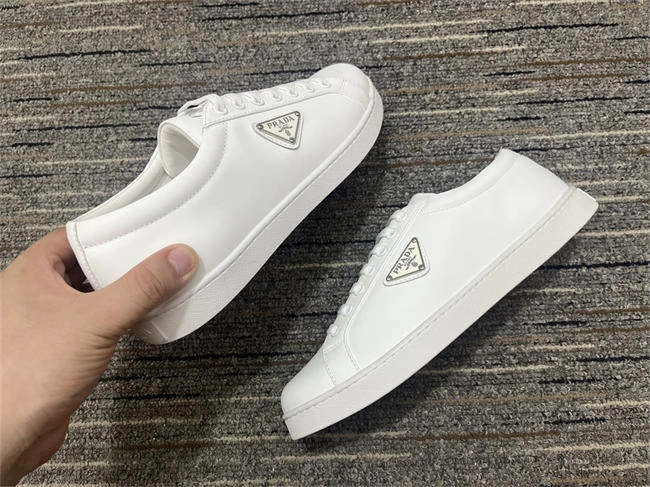 Prada Leather Sneaker Fashionable 3312