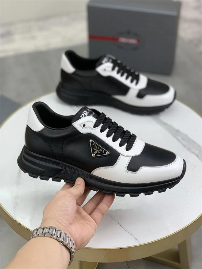 Prada Runner Sneaker Stylish 3203