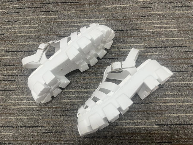 Prada Slipper FashionForward 3342